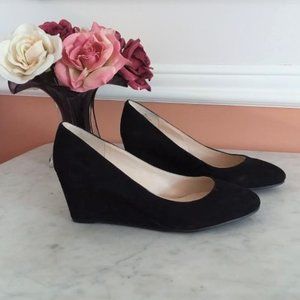FINAL $ DROP Like New Nine West Black Velvet Wedges